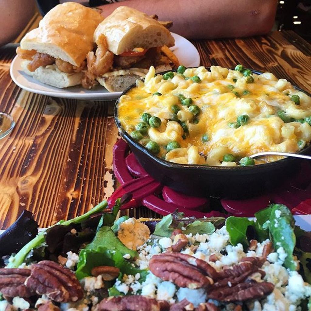 DatBayou's tweet photo. This is #Bayou done right!
#MorePlates https://t.co/z4LQEY1CxE