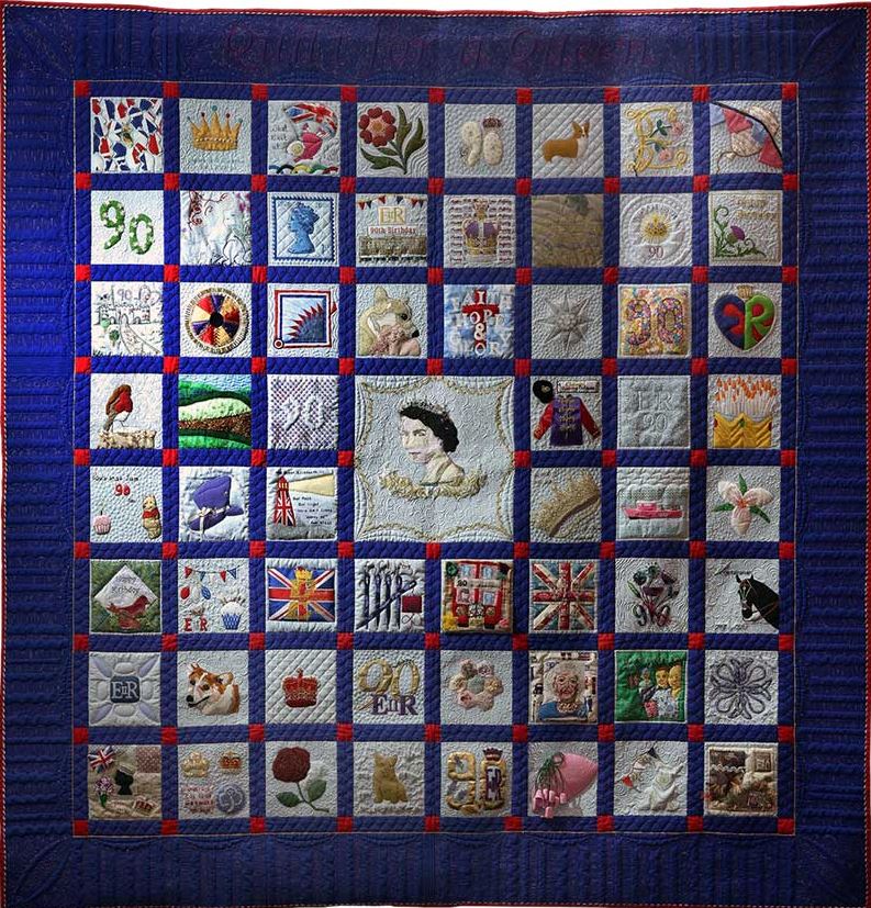 Happy birthday to her Majesty the Queen 👑🎉. Here's a flashback to the quilt <a href="/berninauk/">Bernina UK</a> commissioned last year for the Queen's 90th birthday