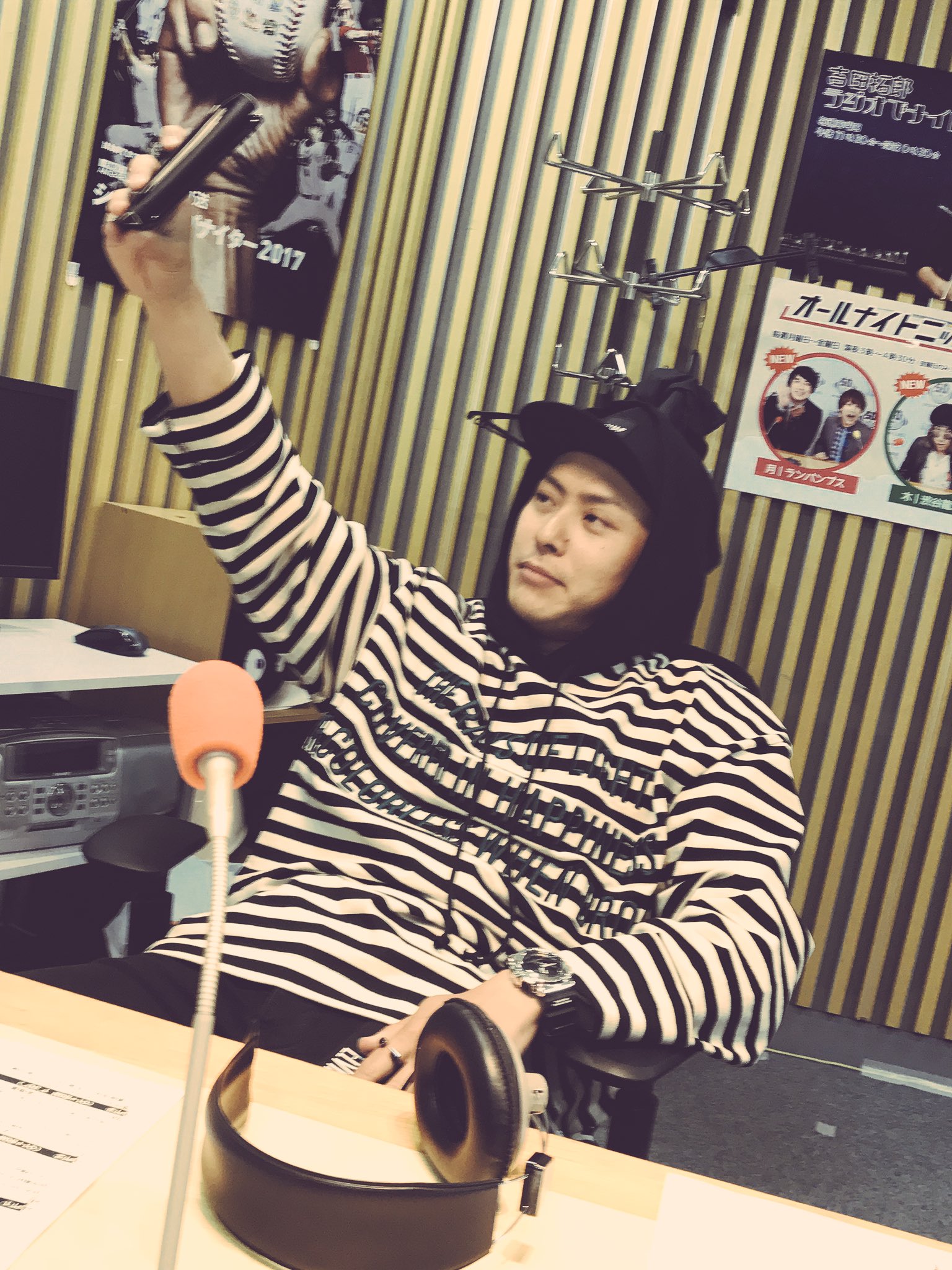 تويتر 山下健二郎のzero Base على تويتر インスタライブをやっている健二郎くんを撮りました 山下健二郎のオールナイトニッポンはこの後 深夜1時から Ykann T Co Zgyfdapswq تويتر 山下健二郎のzero Base على تويتر インスタライブをやっている健二郎くんを撮りました 山下健二郎のオールナイトニッポンはこの後 深夜1時から Ykann T Co Zgyfdapswq