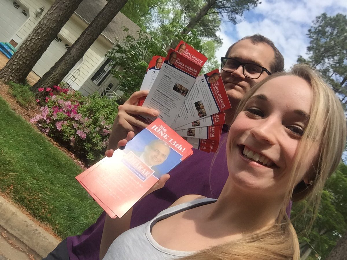 DhakarVA56's tweet photo. Our volunteers are out knocking doors on this beautiful day! If you'd like to volunteer, contact us at dhakarfordelegate@gmail.com https://t.co/hQNMwBdWgI