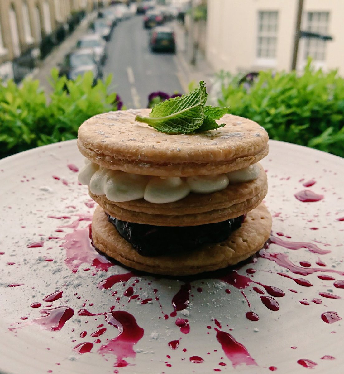 Richard 1st tweet media