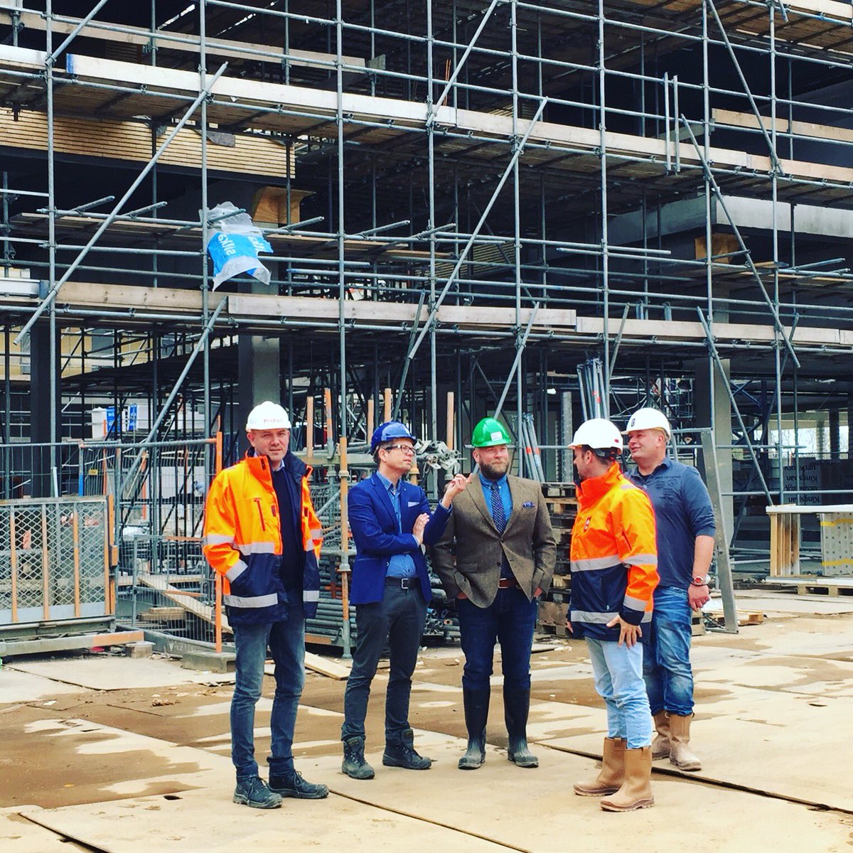 Db-m Bouw tweet media