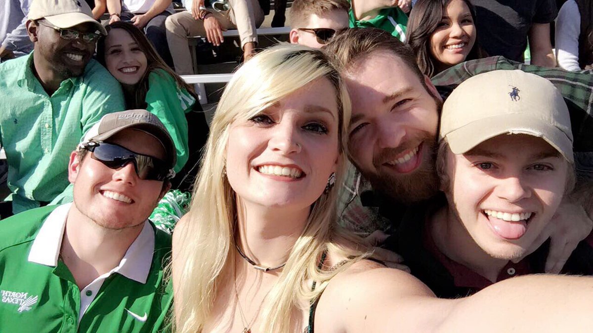 WesternDiscHoe's tweet photo. Some of my fave squad photos with @geeebsss to say hbd to the man with the most nicknames #alumnirepresent https://t.co/D61153cGwf