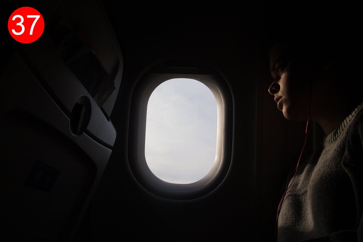 HyVIDAbrands's tweet photo. Spending countless hours on the plane dehydrates your body and skin. Perk up post flight with #HyVida. #TravelTip https://t.co/1ruPkjQA82