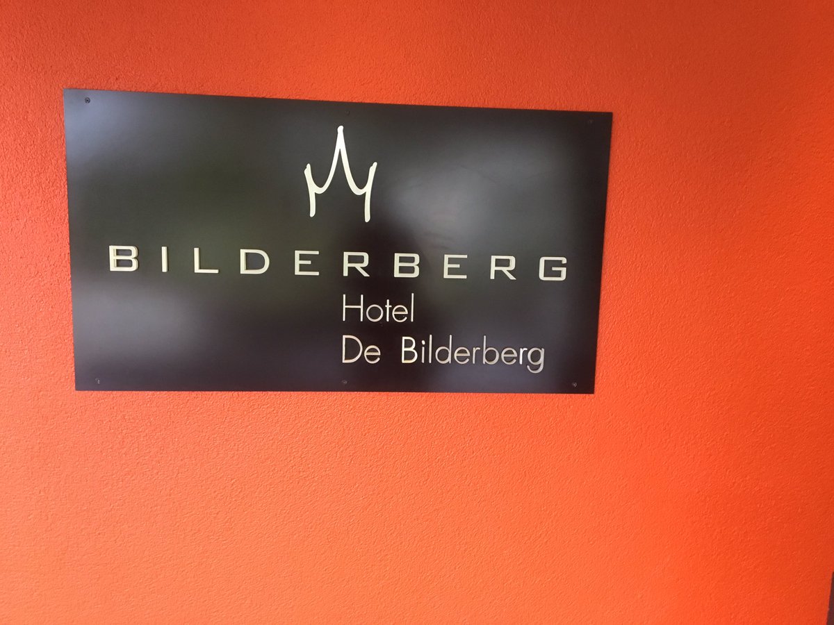 QUIZzzIT's tweet photo. Vanavond is QUIZzzITte gast bij het Bilderberg hotel. Quiz voor Incontinentiebedrijf Abena. 60 personen. @QUIZzzIT @gerbenvandriel https://t.co/SLyWJsNNHV