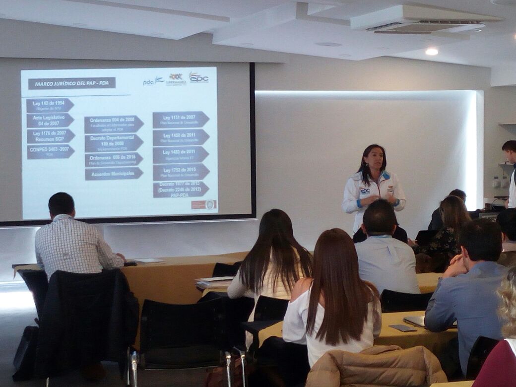 epcundi's tweet photo. #EPC #CAR #MVCT Y #VentanillaDepartamental articulan gestión de proyectos de infraestructura de PTAR https://t.co/sIzulMnoiL