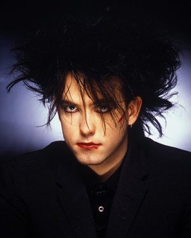 Happy Birthday Robert Smith of The Cure! 