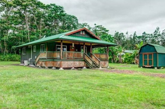 NdAssistant's tweet image. Big Island Hawaii, this was our home.Worked at the Hilo VA and wife  was at the Naturopathic clinic south of Pahoa.