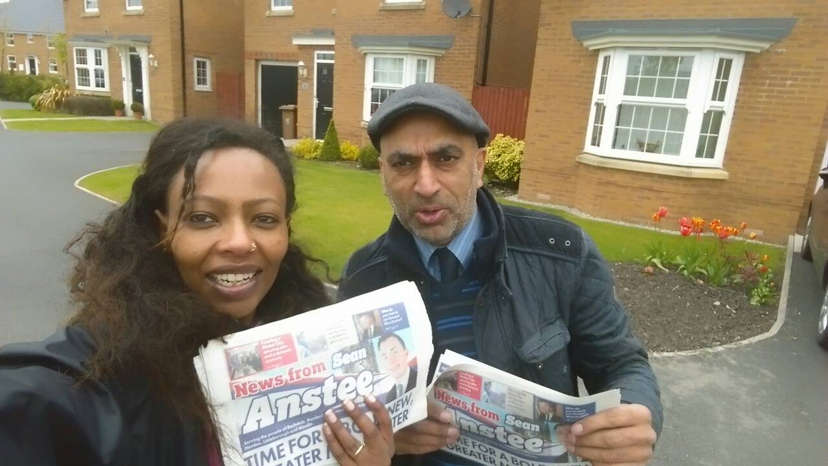 EdwardGCarp's tweet image. Sean's vision hit Kingsway in Rochdale today. #SeanForMayor