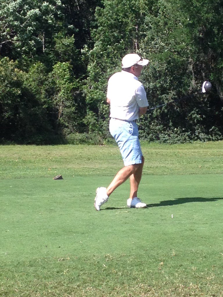 rfletch007's tweet photo. #18 tee shot by @spcshingo #littleleft #maybegood https://t.co/Mdt1kkIgSW