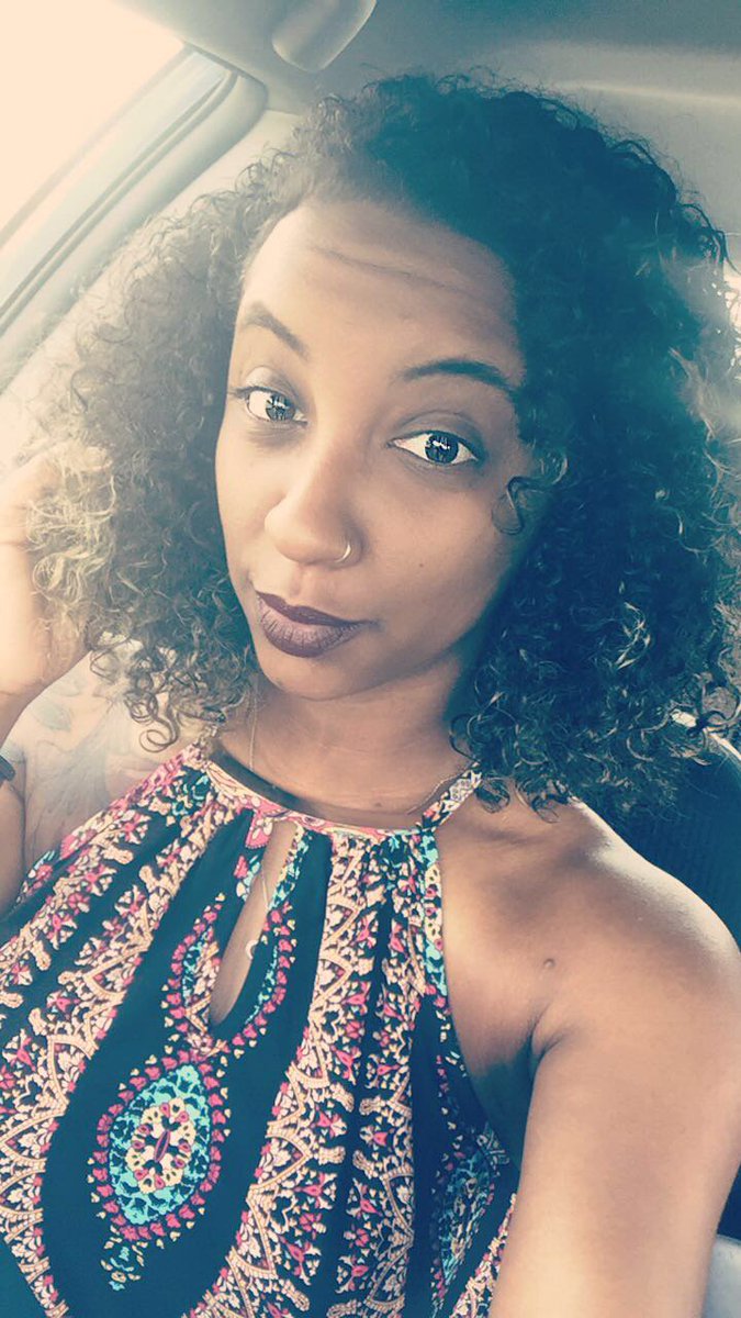 haking's tweet image. Lunch date earlier. #HeyBoos #FineWomenFriday