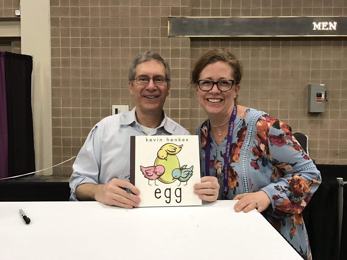 StacieFarr's tweet photo. Just hanging with Kevin!!  @TXLA https://t.co/5OiSsRM86C