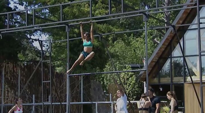 lisandrasilva87's tweet photo. Capítulo 68 📺 preparando baile Pole Dance 🎶  #DobleTentacion ❤ https://t.co/DzmhEVFMVy