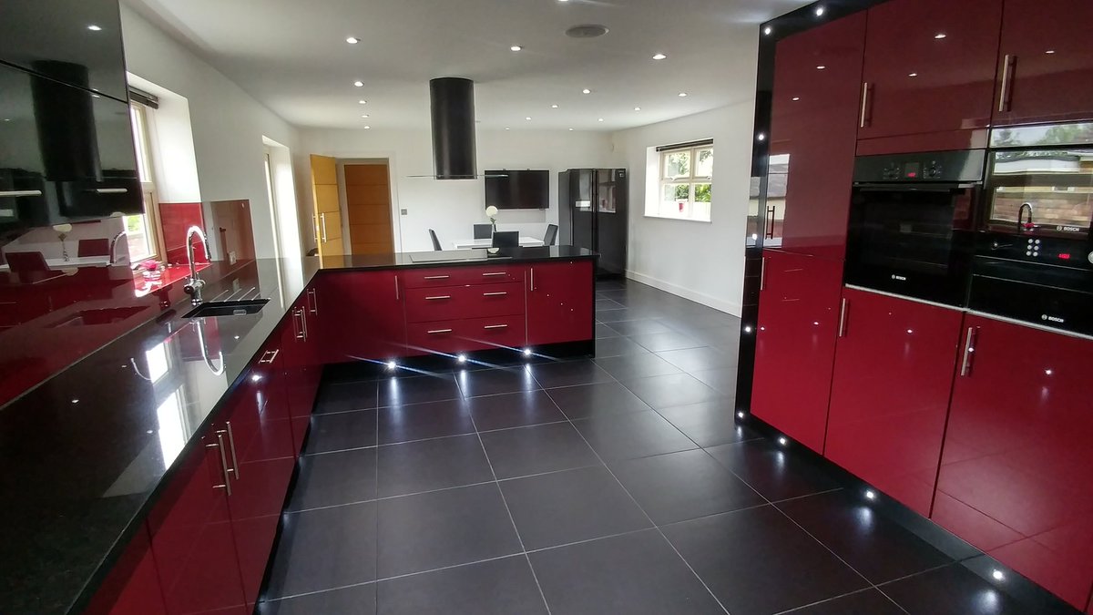 Stunning kitchen in our latest listing at Briggs Residential