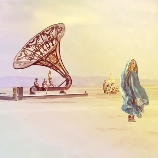 Simply amazing! 🎥🔥➡️ Repost <a href="/lavictrolaarts/">LaVictrola</a>
・・・
Woaahhh! What a beautiful and amazing video by @art_kevy ! We love… ift.tt/2p3Zp4y