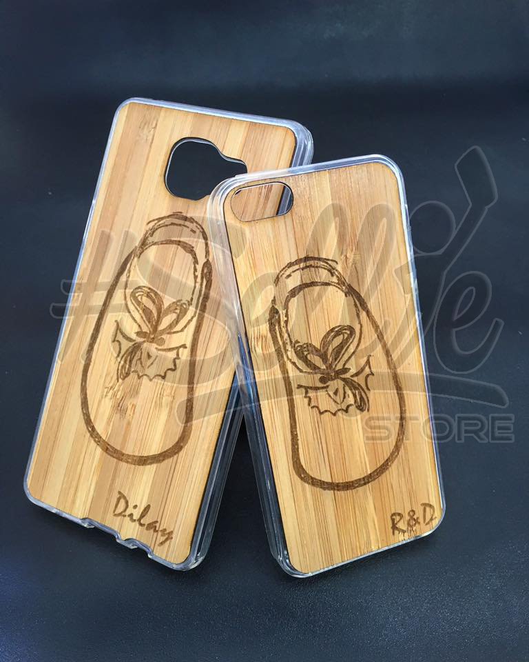 İstediginiz Tasarimlari Ahsap Kilifa Uygulayip, 
Türkiye'nin her yerine ücretsiz kargo ile gönderiyoruz. 
ÜSTELİK KAPIDA ÖDEME İMKANIYLA😍