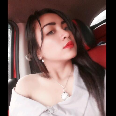 juniarsusantri's tweet photo. ayo pergi bersamaku > Happy aku mak😜😜😜😜 on #BIGOLIVE https://t.co/znTzOV1YWK https://t.co/NJbxZsN7lK