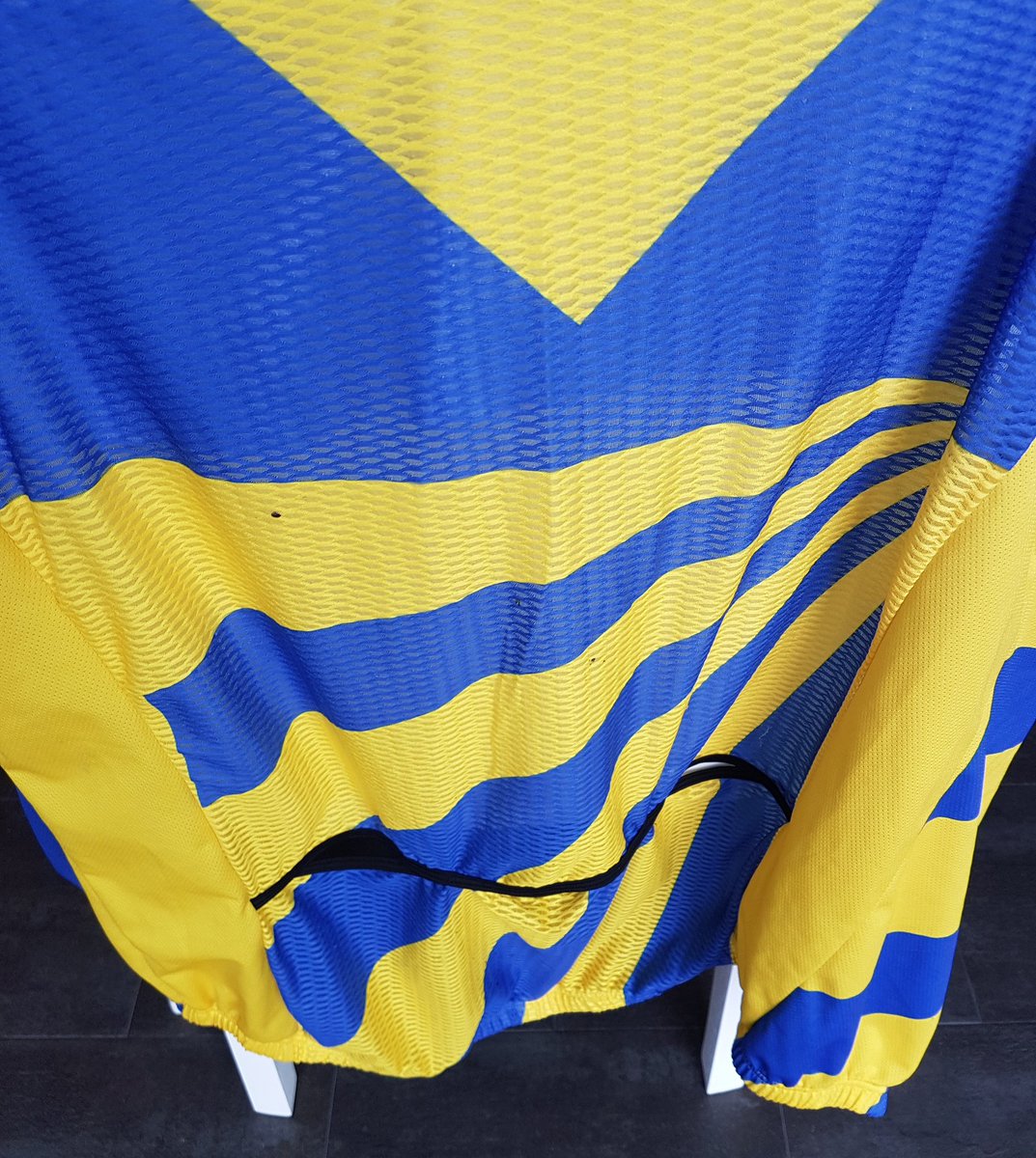 We've found a <a href="/WeaverValleyCC/">Weaver Valley CC</a> gilet this afternoon on the road going up Barnton Hill. DM us if it's yours &amp; we'll get it back to you! #WVCC