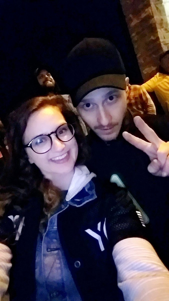 ShaylaJablon's tweet photo. @FLOSSTRADAMUS So blessed getting to meet this man. Thank you for what you do &amp; you are not alone. We love you 😙😈 #hdynation https://t.co/WnO7onRSdX