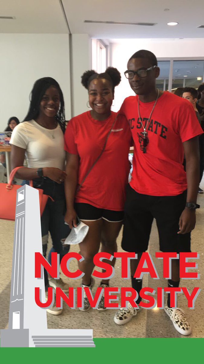 LaneySTAE's tweet photo. Laney STAE alum, Shambrya Skeete with two STAE SENIORS, @_ajw4_ and @keshon_23 that were accepted to @NCState! #proud #NHCSSTAE #STAEfam https://t.co/AMxbCfR3Wz