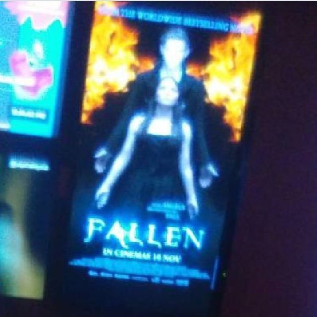 SiteFallenBr's tweet photo. #FallenAsNetflixSeries @laurenkatebooks @NetflixBrasil @netflix https://t.co/YQsgFbXWpx