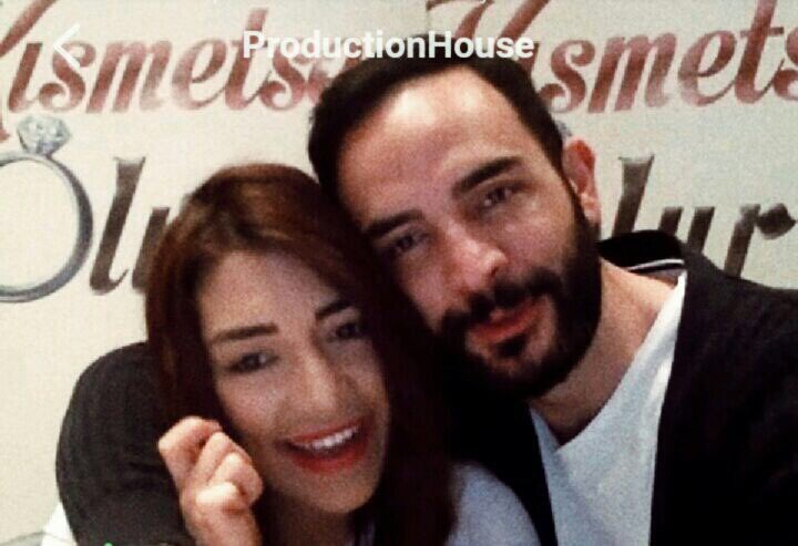 glehre2's tweet photo. YouNow klasikleri BirBedende AşkOnAy https://t.co/X3PlqqBOFq