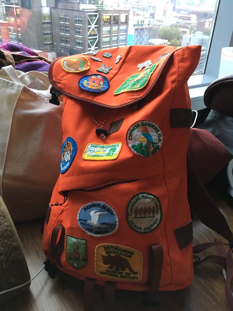 duien's tweet photo. @sailorhg I switched from a Kanken to a Patagonia Arbor pack recently and have been really happy with it. Covered it in patches for the cute https://t.co/xiGZUWv14n