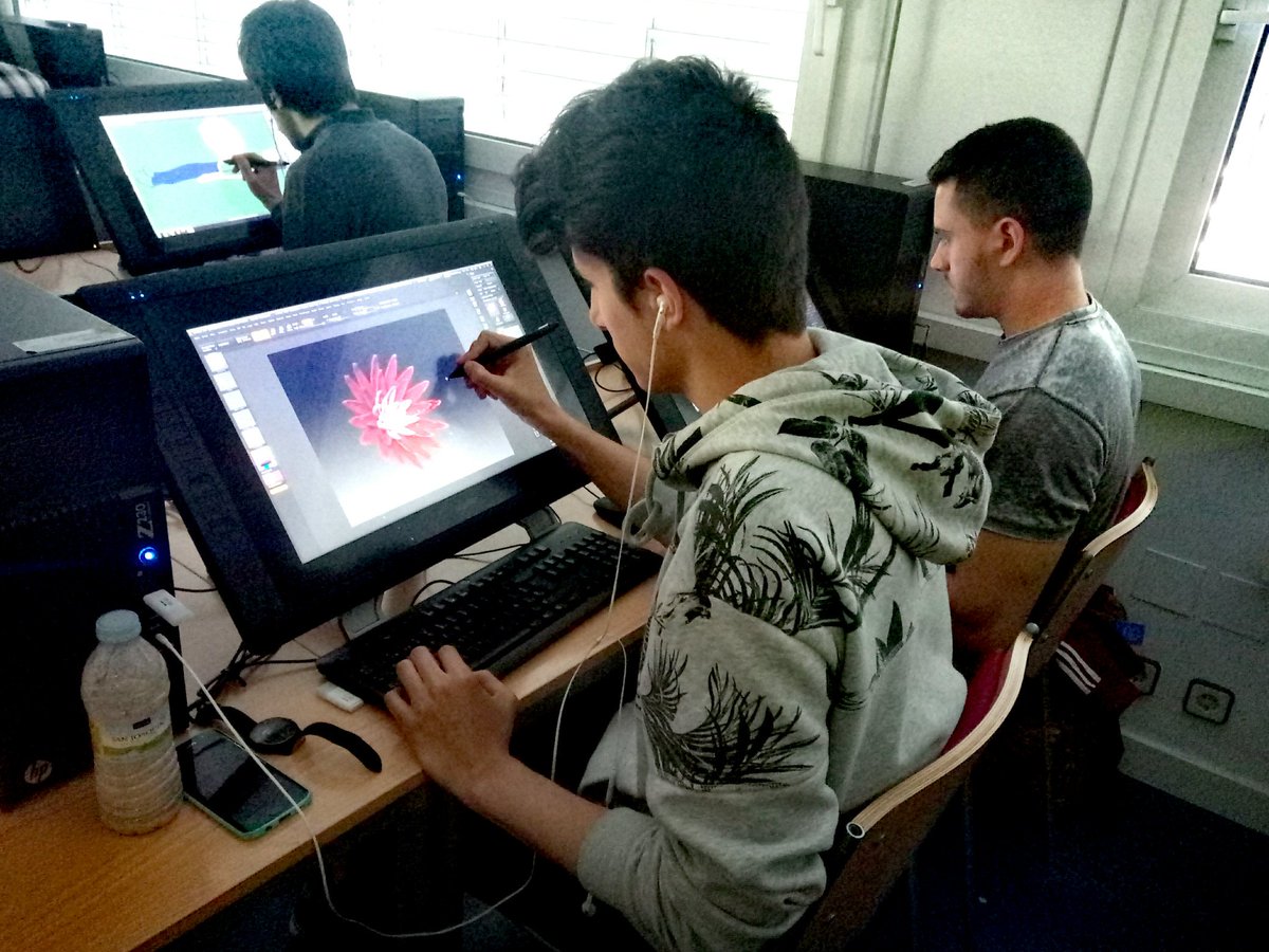 BewaretheDev's tweet photo. Muchas cosas han salido hoy del hackaton de @esne_es El trabajo duro se recompensa ¡Salimos muy contentos con muchas cosas hechas! https://t.co/PBt77ZfToh
