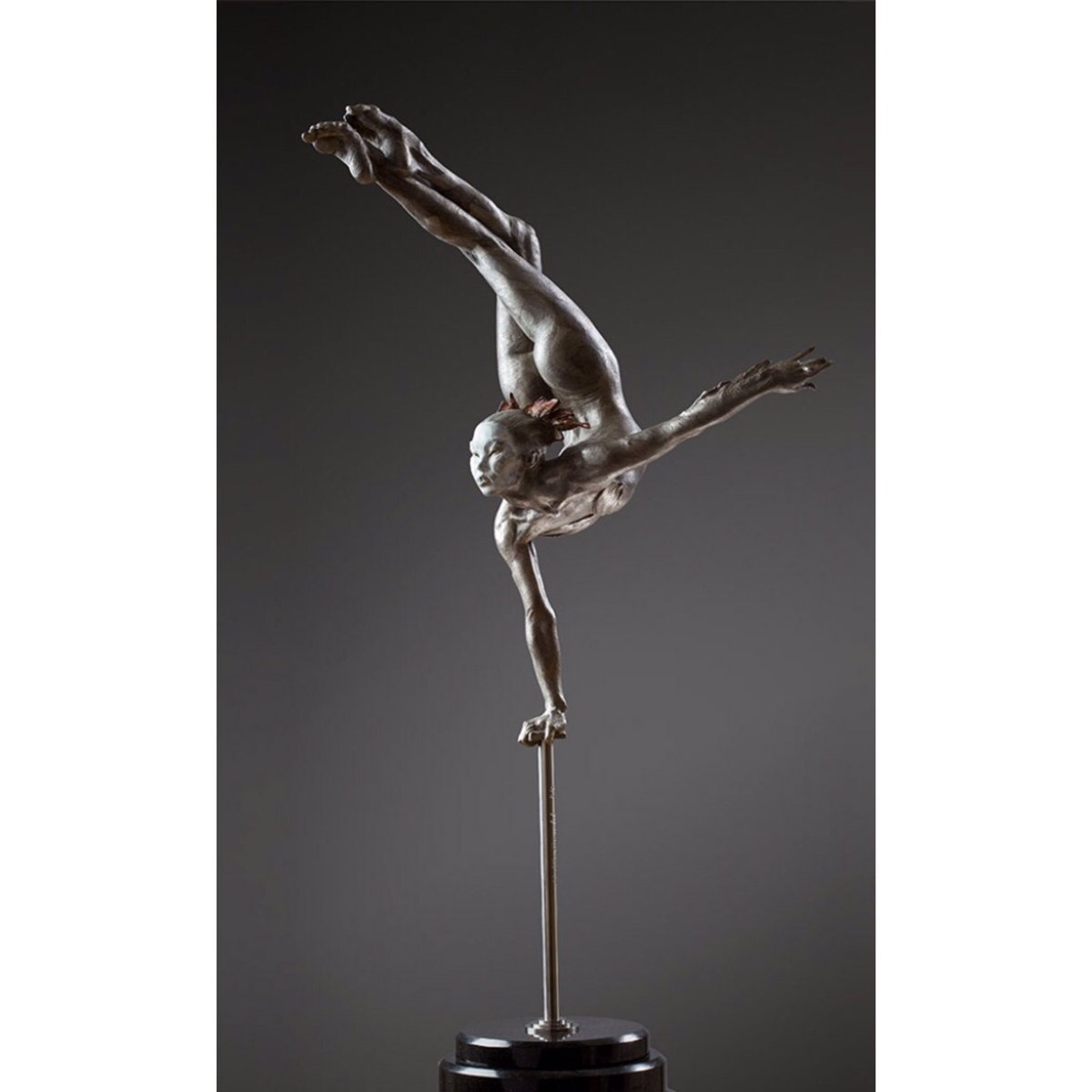RMacDonaldArt's tweet photo. "O Flier" platinum bronze, 2010. #circus #cirque https://t.co/JGPQe8As1i