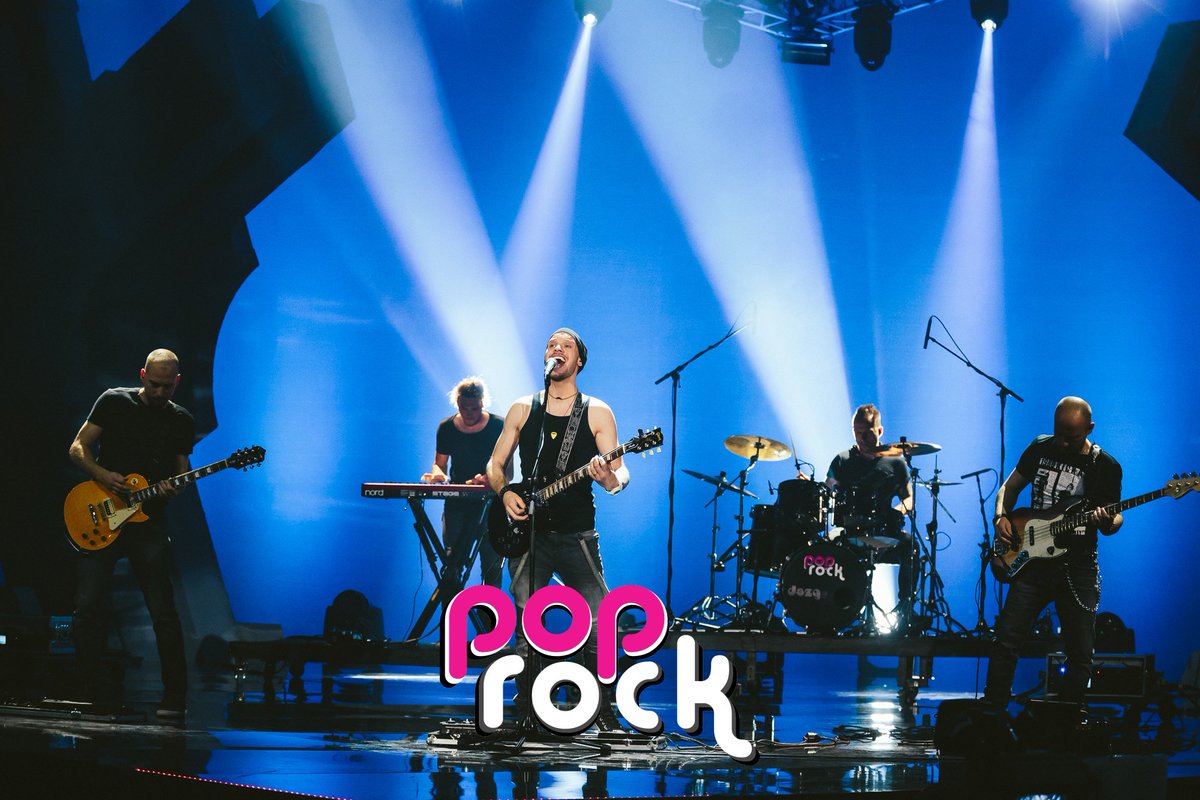 Mama rekla bo poletela Na krilih zmaja 🚀 #dszg #dszg2017 #poprock #rtvslo <a href="/RTV_Slovenija/">RTV Slovenija</a>