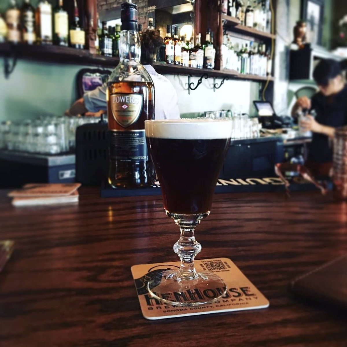 SlainteOakland's tweet photo. We are OPEN from 12pm-midnight today, as well as Saturday + Sunday! Come see us ๐ป #goingforapint #whatsthecraic #oakland | Photo: @winechef https://t.co/fJK8pgQULP