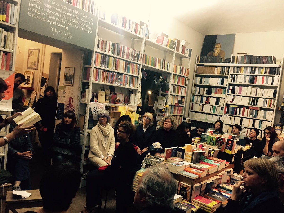 Per <a href="/Torinochelegge/">Torinochelegge</a> riempiamo la libreria di poesie <a href="/AltaInfedelta/">Giusi Marchetta</a> <a href="/DarioVoltolini/">Dario Voltolini</a> <a href="/lucaragagnin/">luca ragagnin</a> A.Frandino e G. L. Favetto