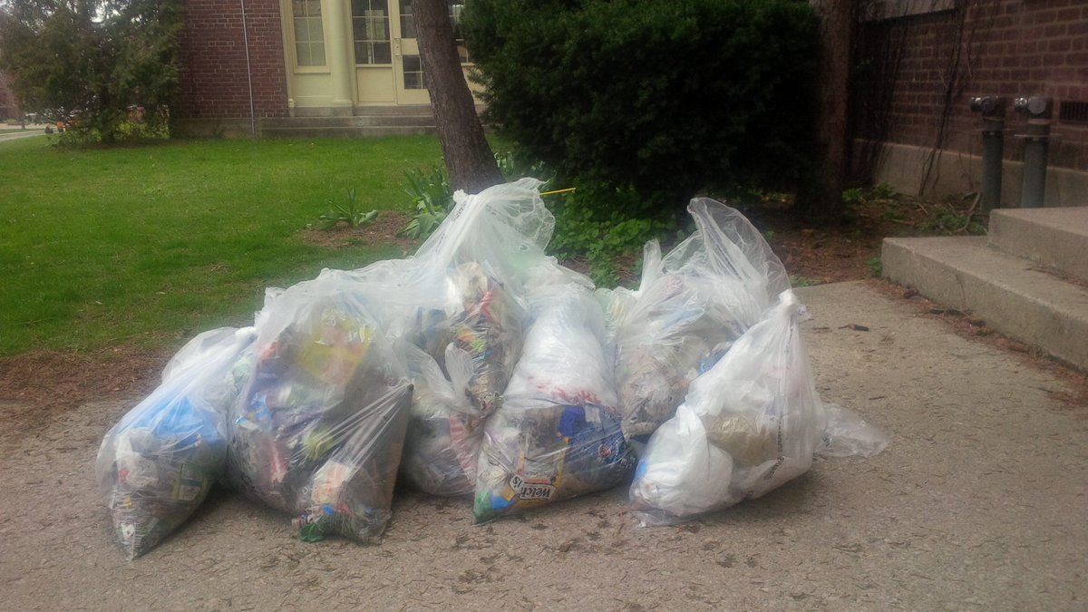 John Ross Robertson (@tdsb_jrr) on Twitter photo JRR took part in the School Clean UP day today <a href="/EcoSchoolsTDSB/">TDSB EcoSchools</a>. We collected 38.1 kg of waste #cleantoronto JRR took part in the School Clean UP day today <a href="/EcoSchoolsTDSB/">TDSB EcoSchools</a>. We collected 38.1 kg of waste #cleantoronto