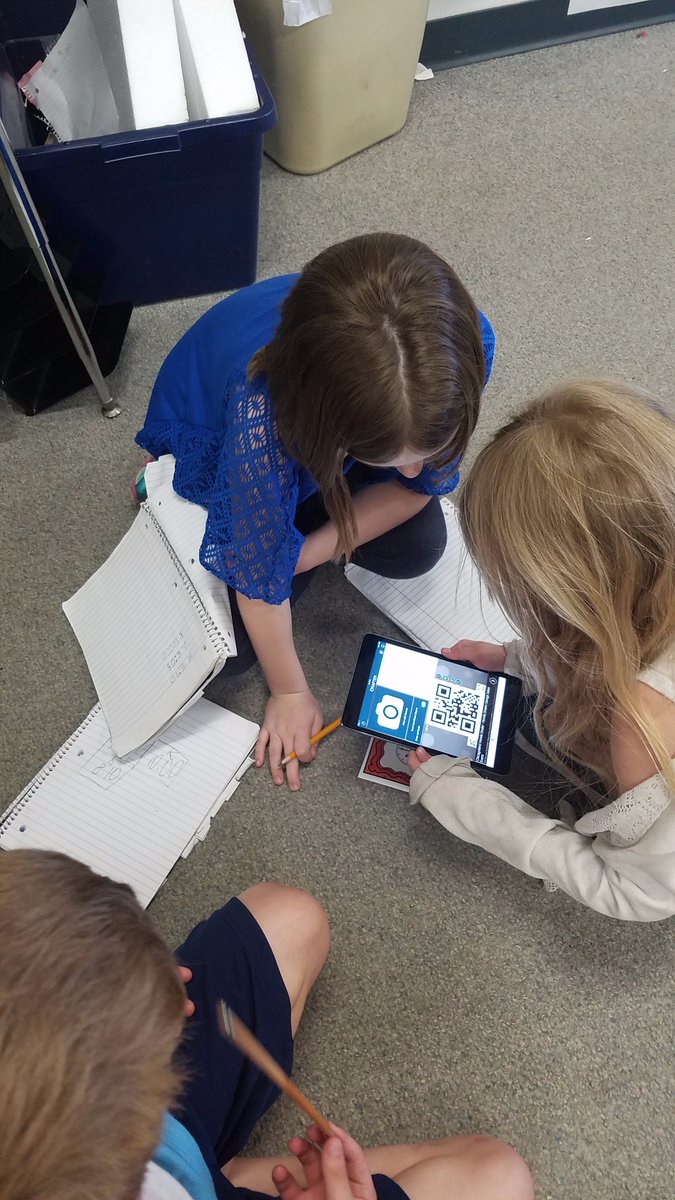 Ms_Mansfield2's tweet photo. We love using technology! Today we are using QR codes to check our answers in math stations! #QRcodes #learningtime https://t.co/YqtvMWfNah