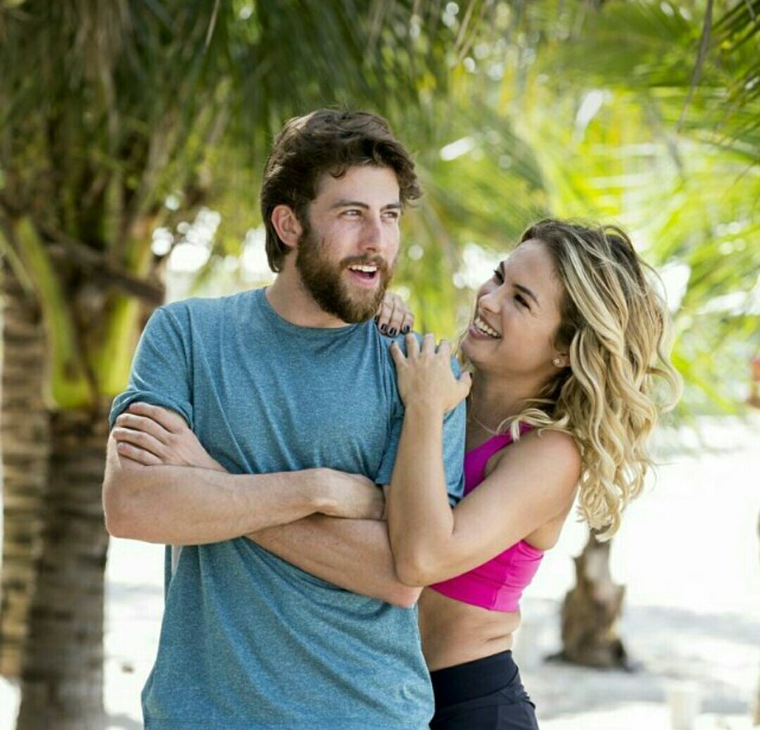 CentraLuaBlanco's tweet image. O feriado foi de trabalho e diversão para #LuaBlanco [...] - @bastidorestv via IG