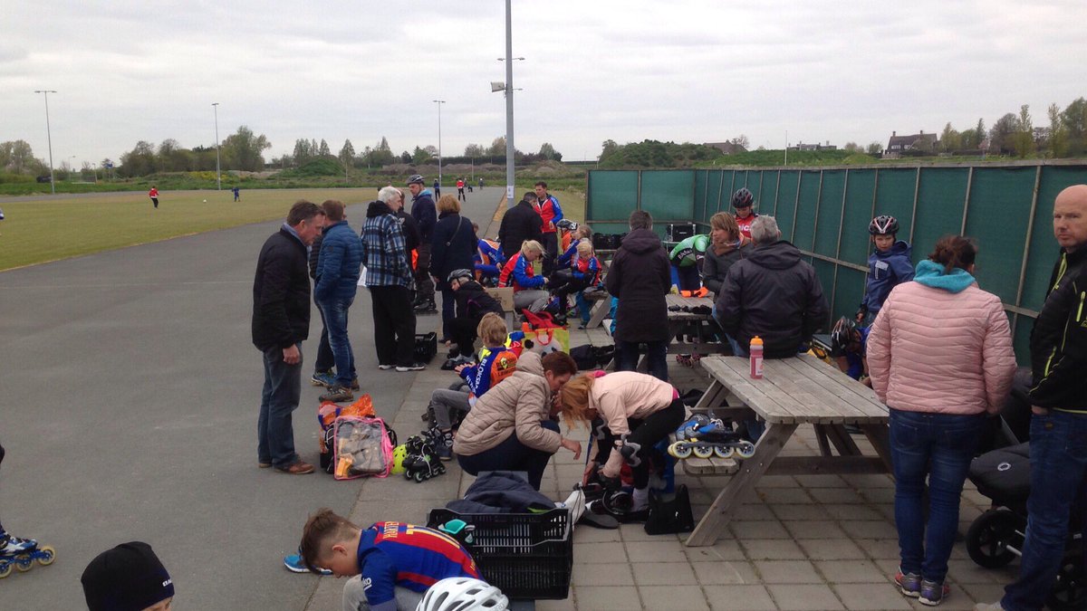Het was een leuke, goed bezochte skeelerclinic vanavond. Bedankt voor het komen!