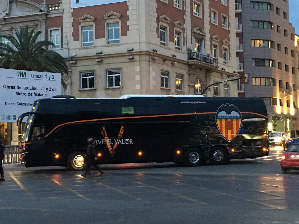 Generaldepie_'s tweet photo. El comisario está de vuelta! VCF 👮🏻#Malaga #MalagaVCF https://t.co/sD1qrNReYm