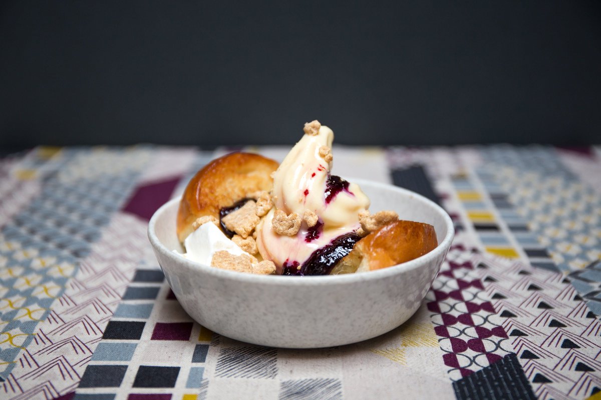 Haven't tried our soft serve dessert bar? What are you waiting for?! Details: bit.ly/2oNsbqf #pdx