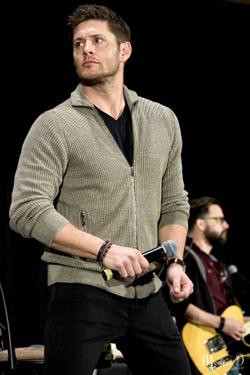 MonicaDPhoto's tweet photo. .@JensenAckles : "A Study in Dance Part 1" - @CreationEnt Supernatural convention, Seattle, WA, 9 April 2017 #spnsea #jensencandance #resumé https://t.co/IIkuAroFS2