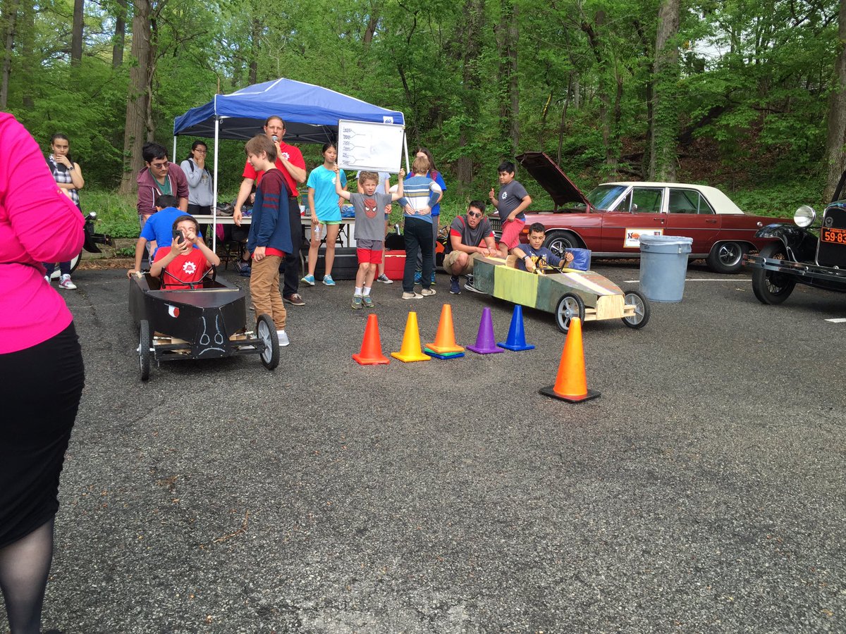 Cassidy Nolen (@tjms_teched) on Twitter photo Great event at Gunston with the D&E team races. Car show and a great turn out!@APS_CTAE <a href="/GunstonTechEd/">Topher Paterno</a> Great event at Gunston with the D&E team races. Car show and a great turn out!@APS_CTAE <a href="/GunstonTechEd/">Topher Paterno</a>