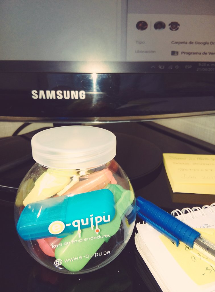 William_AquinoR's tweet photo. Me gusto el regalo de fin de semana de la oficina. #Equipu 🙏 https://t.co/ygJ2IvMsws