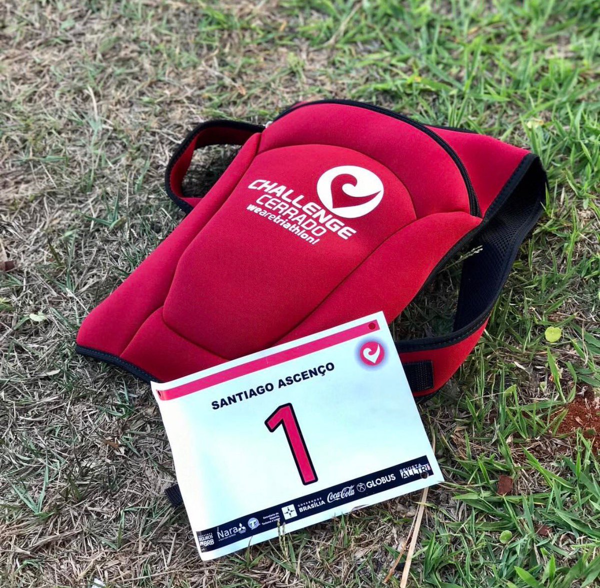 IMTrinews's tweet photo. Via @santitri01 #santiagoasenço Domingo tem #challengecerrado #Triathlon #citybikesmiami #ceramicspeed #aquaspherebr #oakleybrasil #mizunobr https://t.co/M4bgv2oQU5