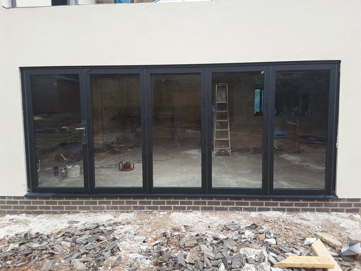 VictoriaWDC's tweet photo. @PanoramicDoorUK @VictoriaWdcLtd today's installation, Anthracite grey inside and out. 5 part door and a single door. https://t.co/edD7Oz4VSp