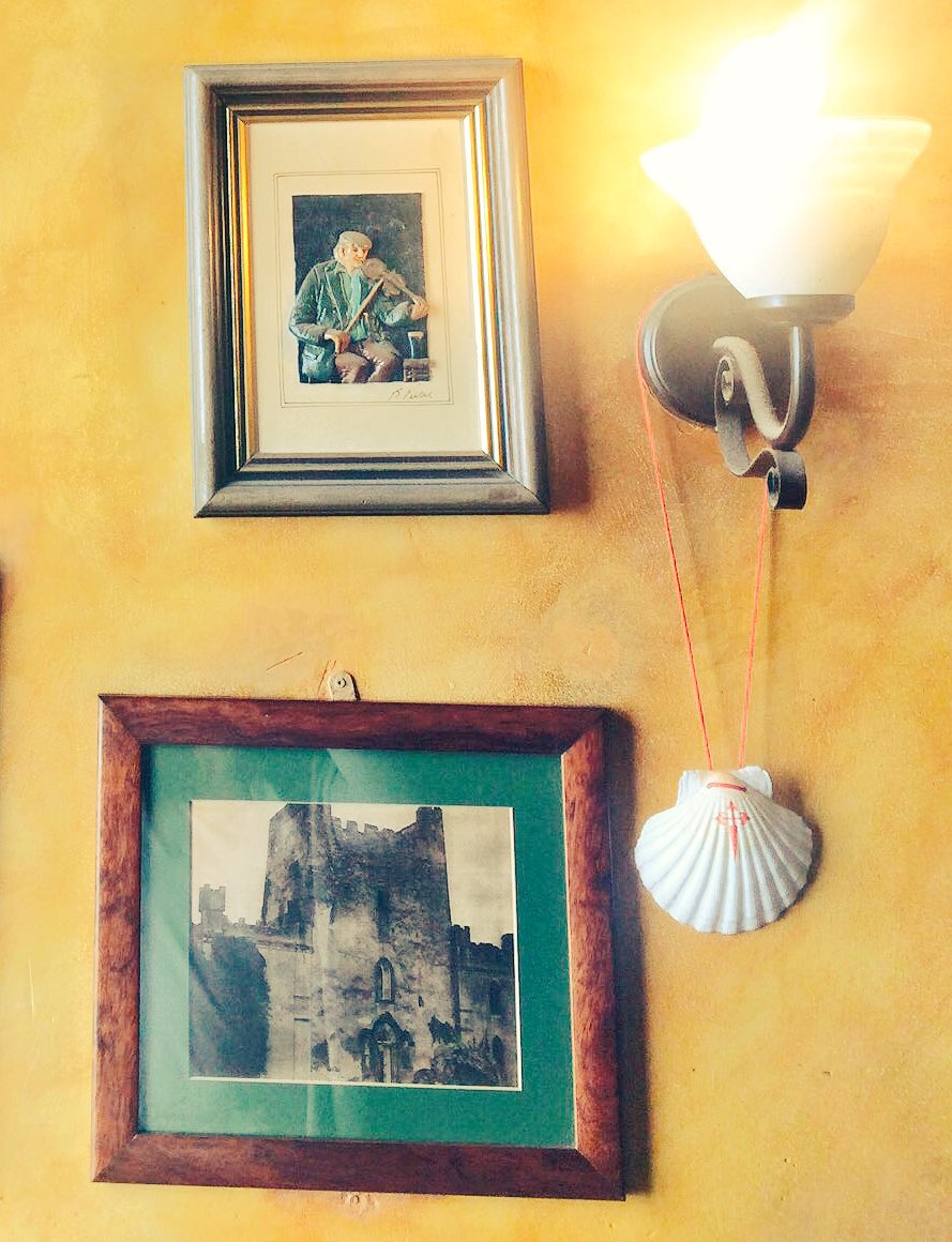 Happy Friday night #benditosbares