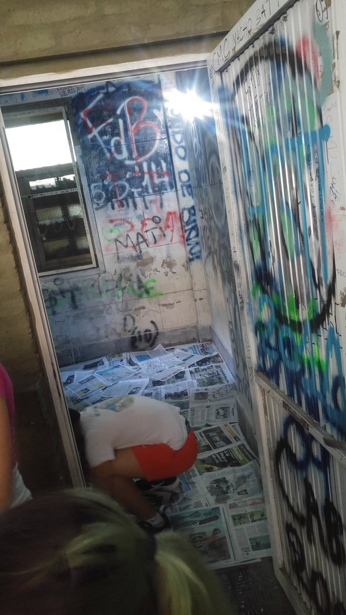Lista101_'s tweet photo. [AHORA] Arrancando a pintar el cuartito del CESup! Estan TODXS invitadxs a venir y colaborar con el Centro y con el Colegio. https://t.co/PbQG5tTy0C