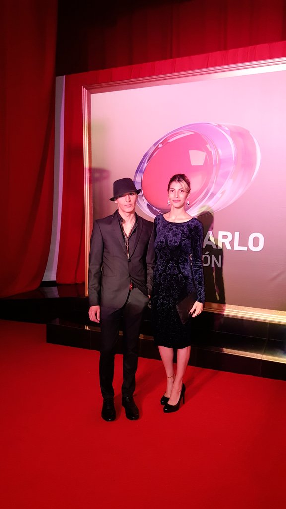 OliPao1's tweet photo. Lanzamiento programación canal 4 Montecarlo Televisión @pablofvega6 @AmorMioUY https://t.co/aKft25I5mc