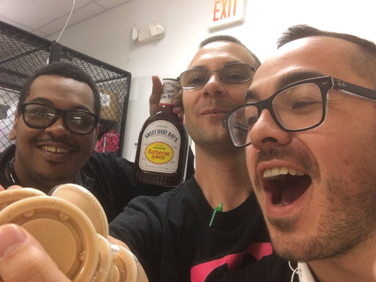 Celebrating KW March top store #NCredible performance, 2nd &amp; Central, today with some <a href="/Raising_Canes/">Raising Canes</a> chicken!! <a href="/davidmutinda/">David Mutinda</a> @Kenyadunn12