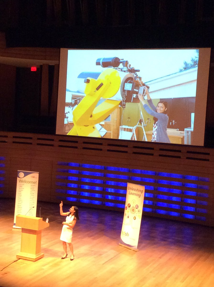 What a day! Unleashing Learning 2017 ends on a high with inspiring closing keynote by @MBurhanpurkar #tdsbvision