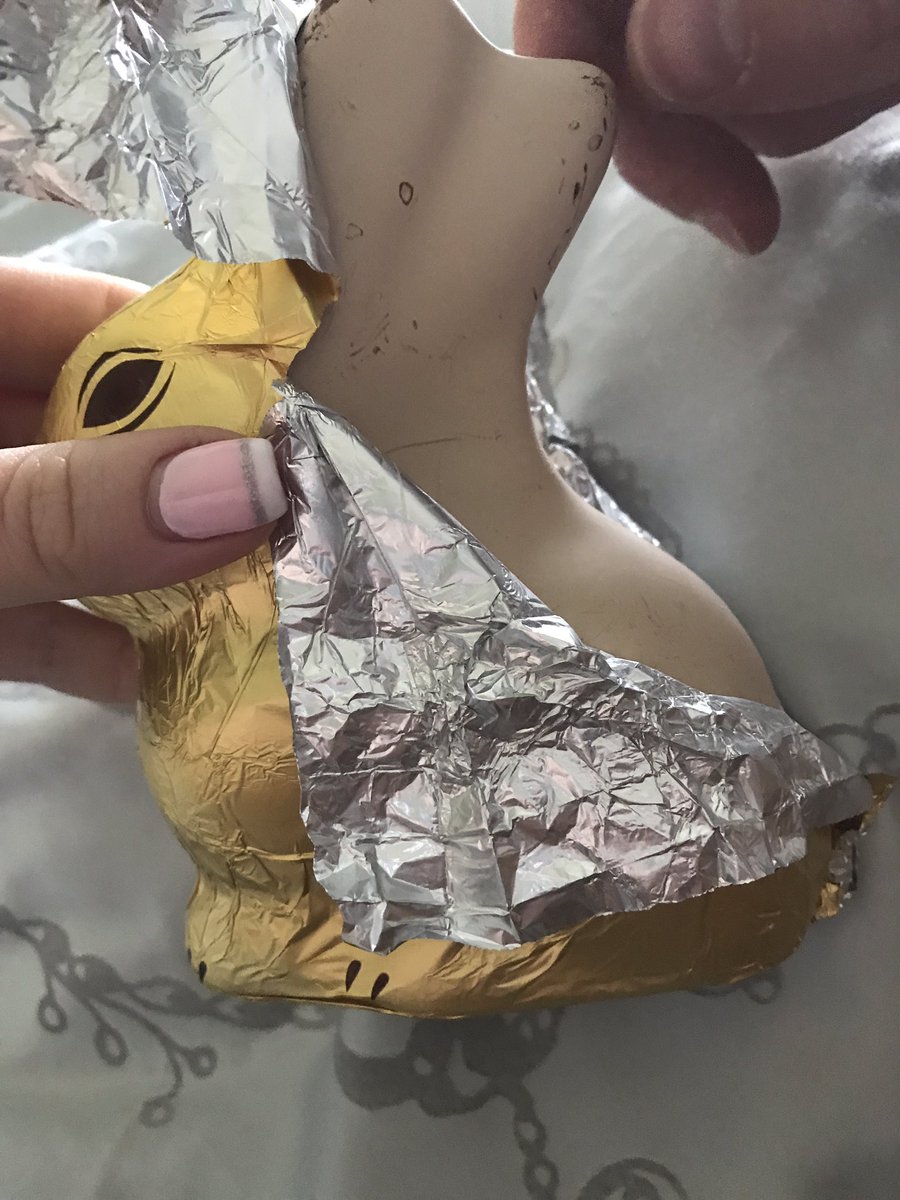 Pollypondweed's tweet photo. @LindtUK I brought this gold bunny for my bf for Easter he went to eat it and was most upset. Not quite sure what's wrong with it!? https://t.co/qhUFRKAsHu