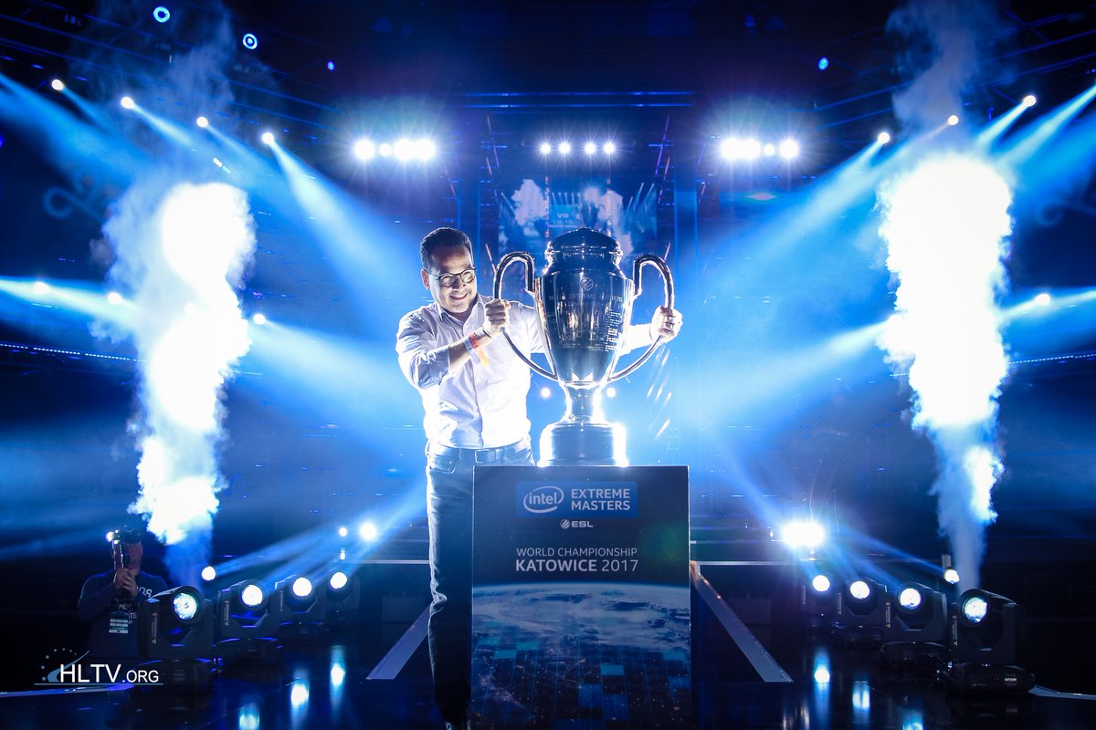 itsmeERROR's tweet photo. Se gostaram das minhas fotos de esports no ano passado, ajudem-me a ser nomeado para Fotógrafo de esports do ano!

https://t.co/JyAwavDspY https://t.co/BIR7vlfZa3